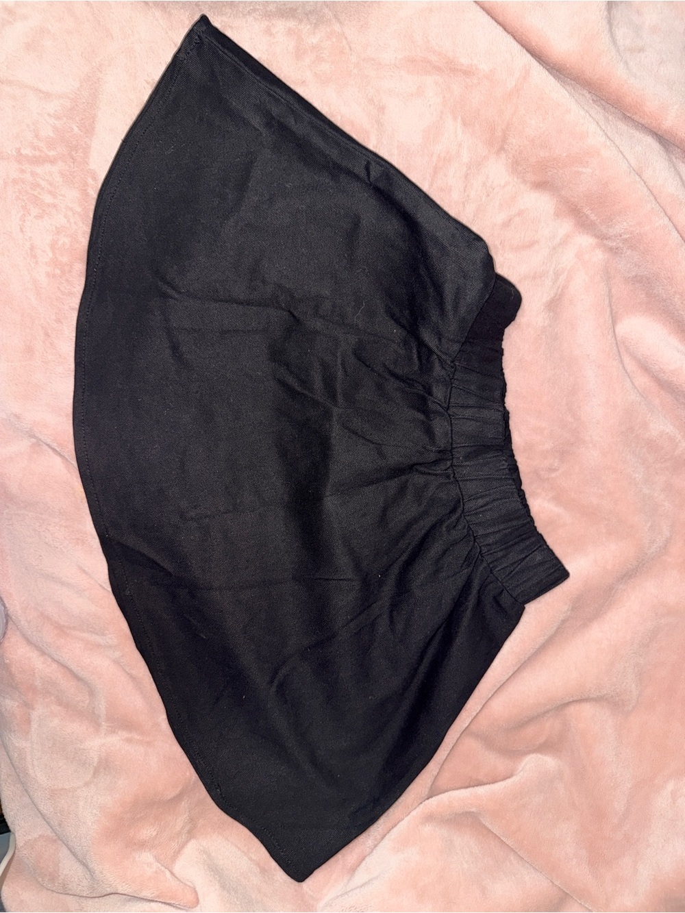 HYFVE Black Elastic Waist Mini Skirt